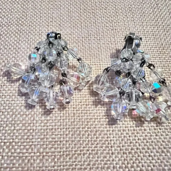 Vintage Laguna A/B Crystal Cha Cha Dangles Clip On Earrings Singed - Picture 4 of 7